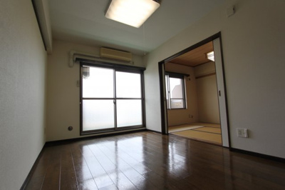 【洋室】 | 第十三ショーケービル | ※お部屋写真は参考です