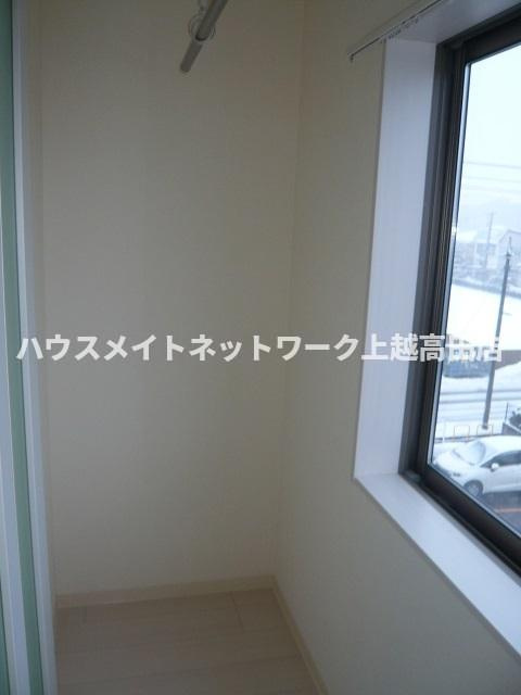 プリヨン高田のバルコニー|サンルーム