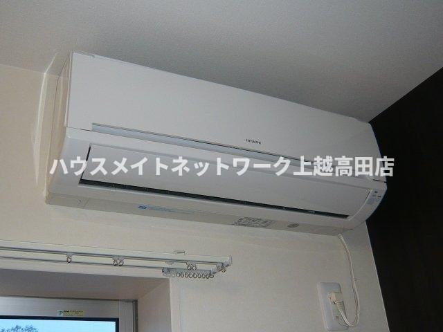 プリヨン高田の設備|エアコン