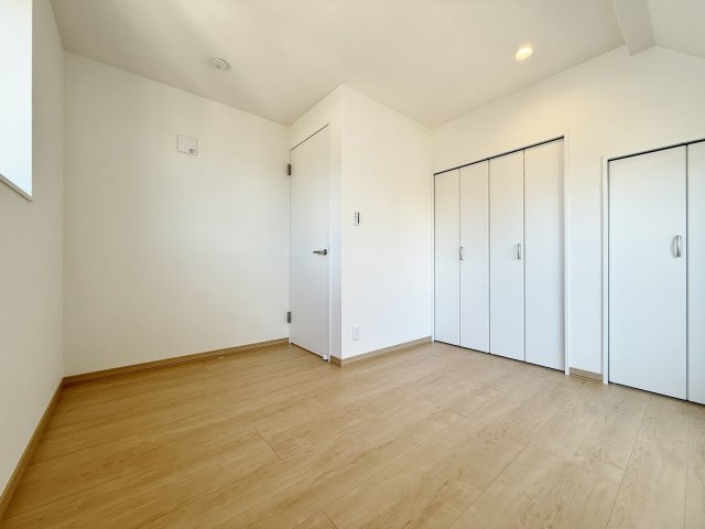 北区赤羽西3丁目 限定1棟の洋室|3階5.1帖　洋室