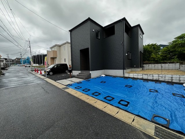 Livele Garden.S日進市藤塚全３棟【仲介手数料無料　日進南小　日進中】の前面道路含む現地写真|LINEから簡単お問合せ可能！
友達検索で@nqk7328tです！。
