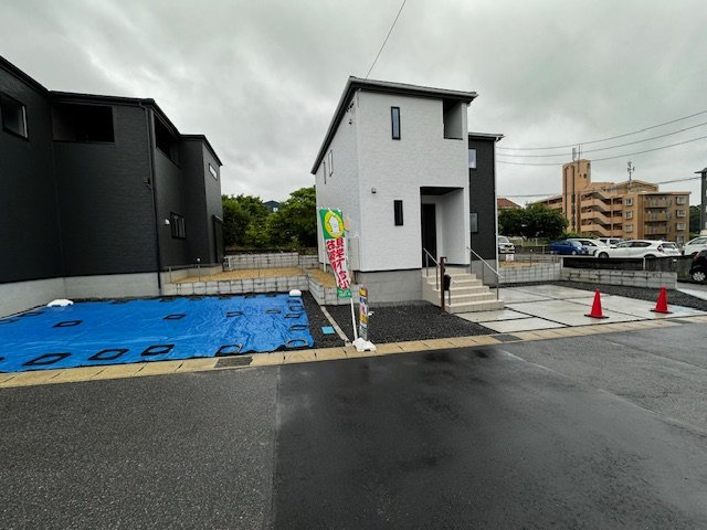 Livele Garden.S日進市藤塚全３棟【仲介手数料無料　日進南小　日進中】の前面道路含む現地写真|仲介手数料無料キャンペーン実施中
