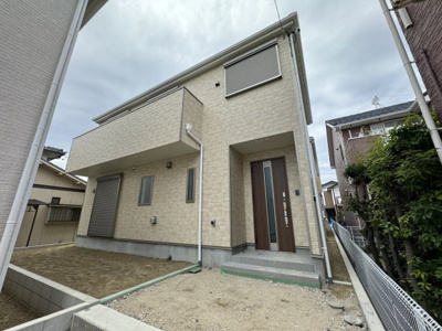 【外観】 | Cradlegarden名古屋市守山区八剣５全4棟＜新築一戸建て仲介手数料無料＞ | 3号棟
LINEから簡単お問合せ可能！
友達検索で@nqk7328tです！。