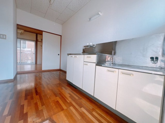 【居間・リビング】 | フラワー元町