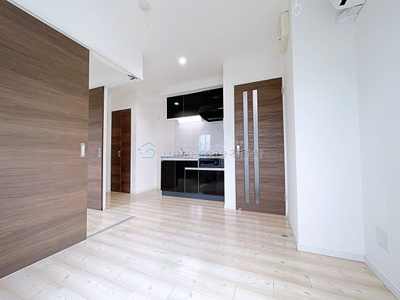 【居間・リビング】 | ピアチェーレ桜【名古屋市賃貸・駅前物件】