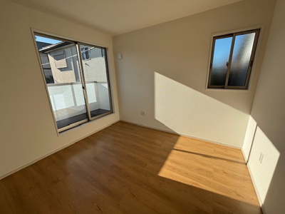 【洋室】 | 神戸市西区秋葉台2丁目　新築戸建　仲介手数料無料！ | 個人の部屋や寝室として使える洋室です