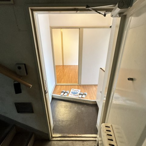 ＫＴハイツの玄関