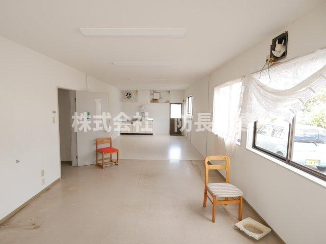 はぐるま座貸事務所の内装|内装は落ち着いています