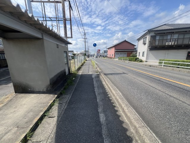 知立市新林町店舗1Fの駐車場