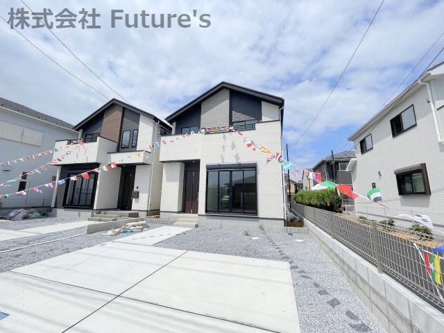 吉川市中野　新築戸建　全2棟　2号棟の外観|南道路×前面道路8.8ｍで日当たり良好な立地です