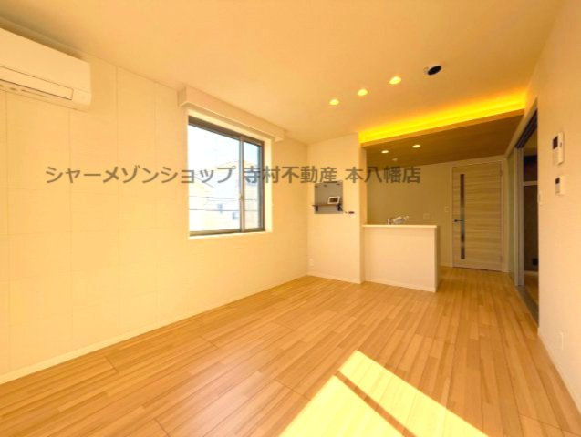 エルベ グランデュールの居間・リビング|LDK12.4帖♪