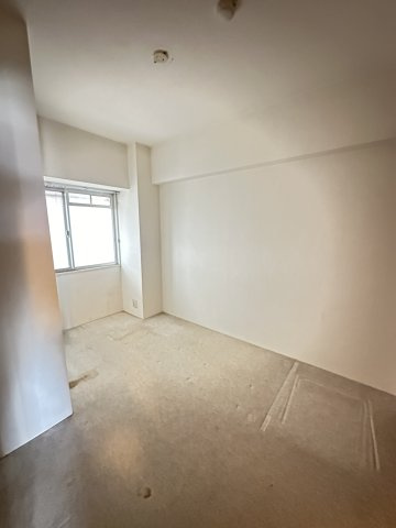 サンライズマンション岩出Ⅷの洋室