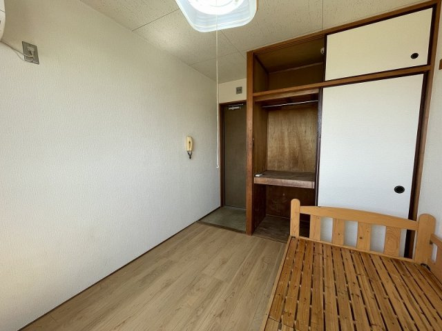【内装】 | 一宮市萩原町　売元社員寮 | 室内写真　プライベート確保のできる個室が計23部屋！