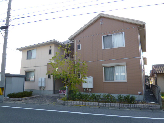 倉敷市連島中央４丁目のアパートの外観