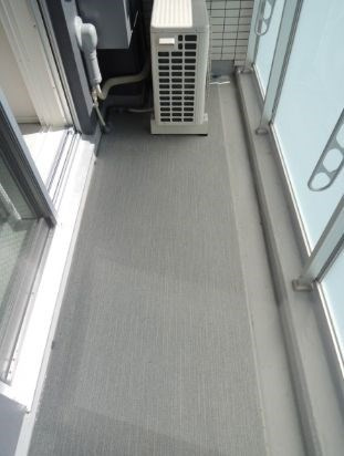 ～外の空気を感じるベランダ～