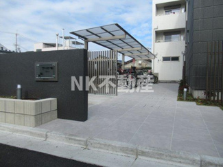 【エントランス】 | 建物の内部です
