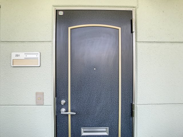 新生活、ととのいました。のエントランス|毎日通るエントランスはこのようになっています