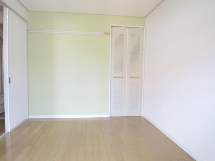 ドミールヴィレッジ Ⅰの洋室|洋室③