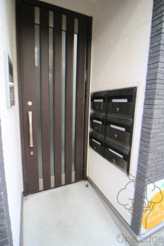 LuXe国分寺のエントランス