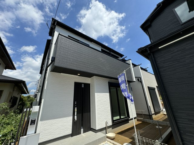 松戸市常盤平６丁目新築戸建【常盤平第二小学校：4分】の外観|2号棟外観・完成済み内覧可能です！