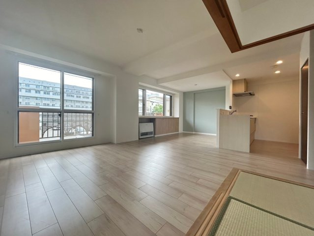 ダイアパレス麻生第二の居間・リビング