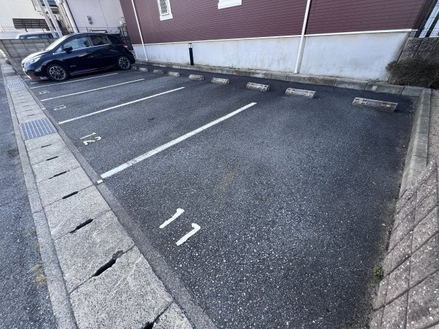 パルマリィの駐車場
