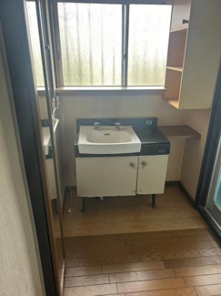 【独立洗面台】