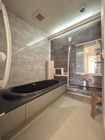 石山1条8丁目の浴室