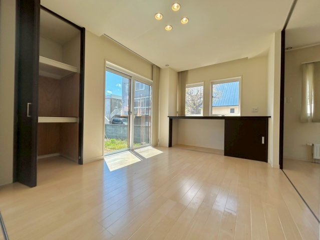 石山1条8丁目の居間・リビング