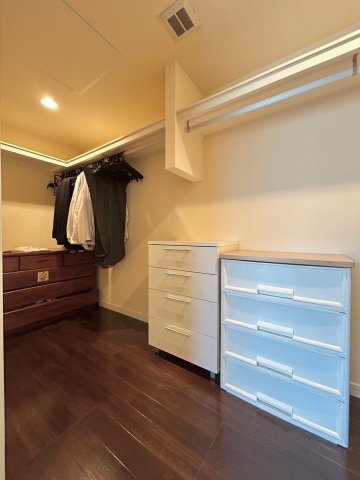 石山1条8丁目の収納