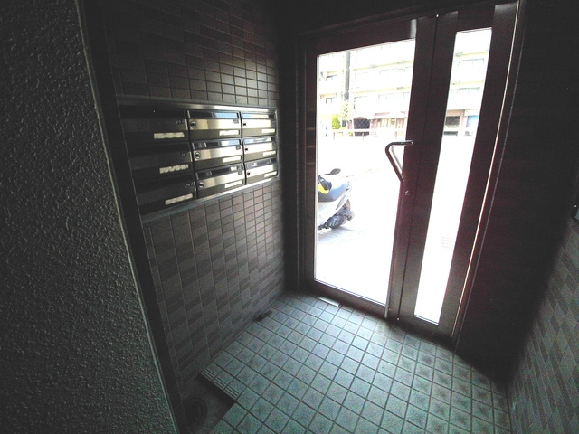 フローラ甲南山手のロビー