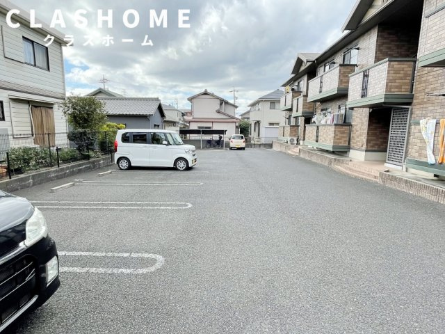 スプリングファーム　　　刈谷市の賃貸はクラスホーム刈谷店の駐車場