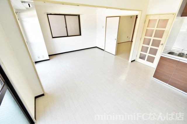 大正メゾンの子供部屋