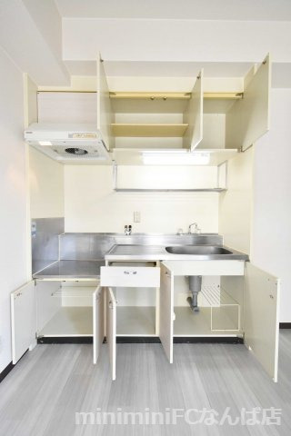 大正メゾンのキッチン