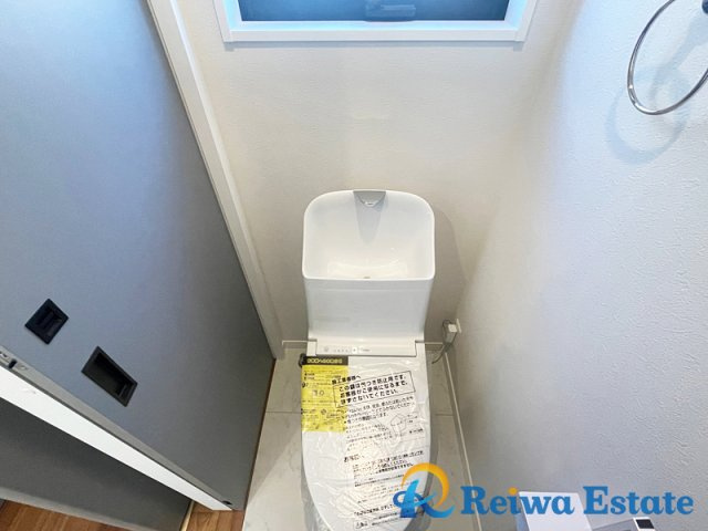 新築戸建　茅ヶ崎市萩園　のトイレ