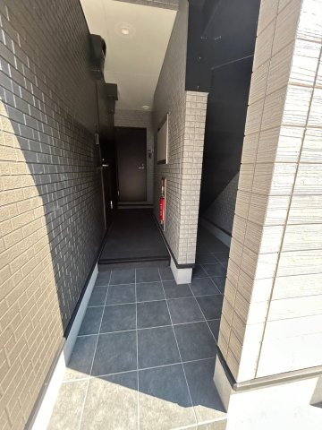 GRADUS検見川町のエントランス