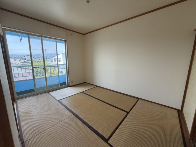 小宅コーポの和室
