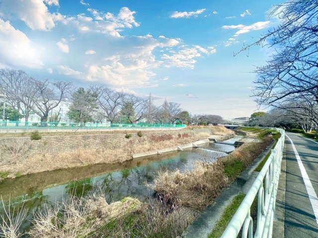 名東区香流三丁目戸建の周辺