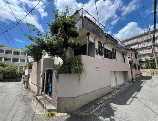 楠町　売土地の外観|東・南角地