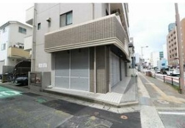 ハイム壱番館の駐車場