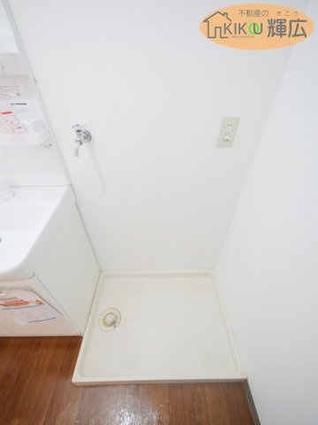 【ランドリースペース】 | プレステージ明石大久保Ⅴ　3階