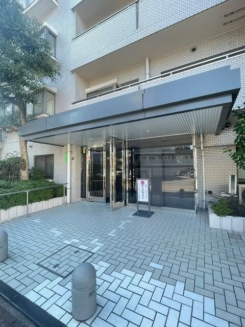 蒲田シティハウスのエントランス