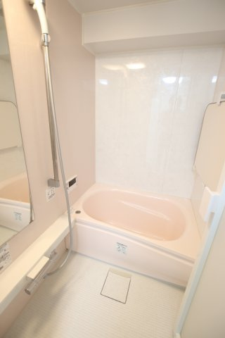 イーストヒル町屋の浴室