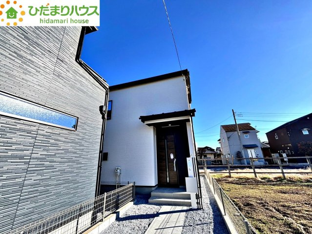 上尾市上　23期　新築一戸建て　グラファーレ　02の外観|スーパーまで徒歩5分！！
お買い物もラクラクですね♪