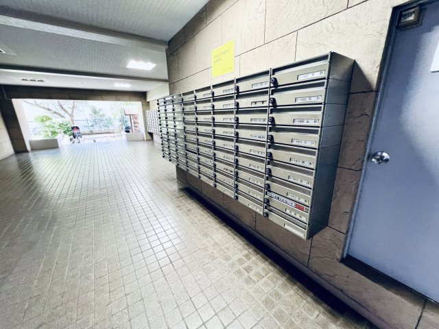 南砂町グリーンハイツ2号棟のその他共用部分|集合ポスト