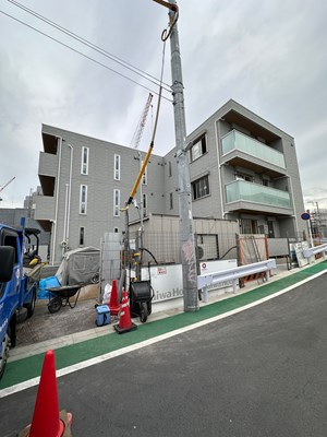 【駐車場】 | カンヴァス登戸 | ※施工中※いつでも目の届く敷地内に駐車場があります♪荷物がかさばりがちなお買物にも、敷地内駐車場があると便利ですよね☆