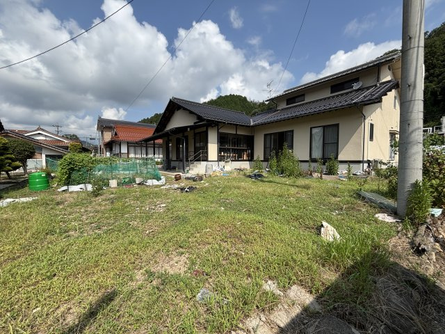 中古戸建　吉田町相合の庭