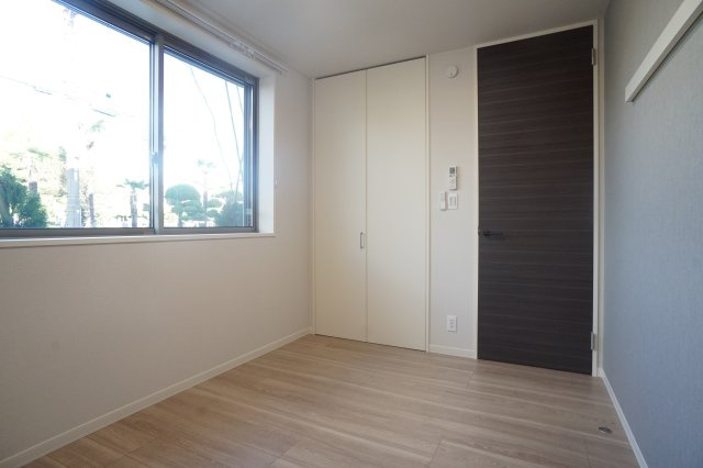 ソレイユ東菅野の洋室|洋室5.5帖♪