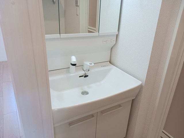 ファームヒルズの独立洗面台