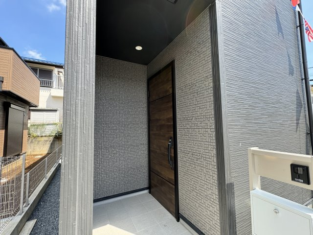 松戸市小金原５丁目新築戸建（小金原23-2期）のエントランス|エントランス・玄関ポーチ